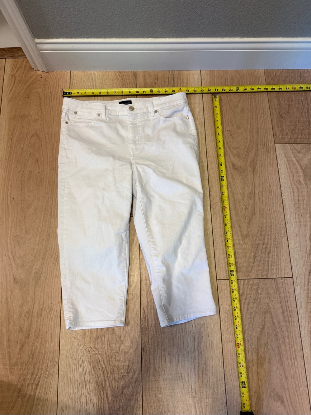 🤍 Talbots Pedal Pusher White Cropped Jeans Size 10 Classic Stretch Capri - Picture 6 of 7